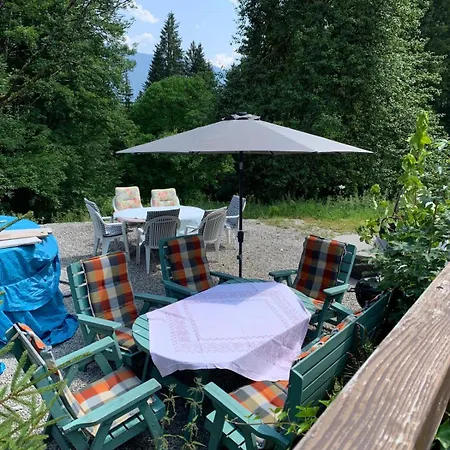 بيت للعطل 400 Year Old Wooden House *