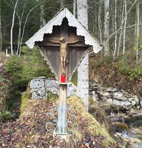 400 Year Old Wooden House *